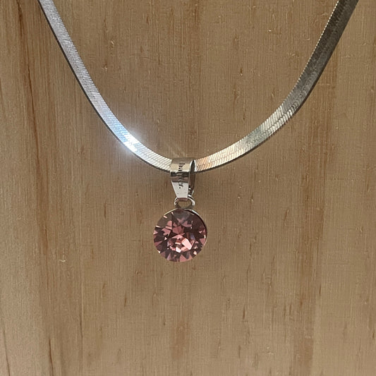 the SIMPLISTIC charm (Light Rose)